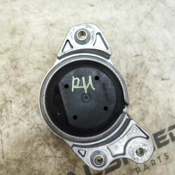 2015-2018 Mercedes-Benz C300 Front Right Engine Motor Mount 205-240-09-00 OEM - Alshned Auto Parts