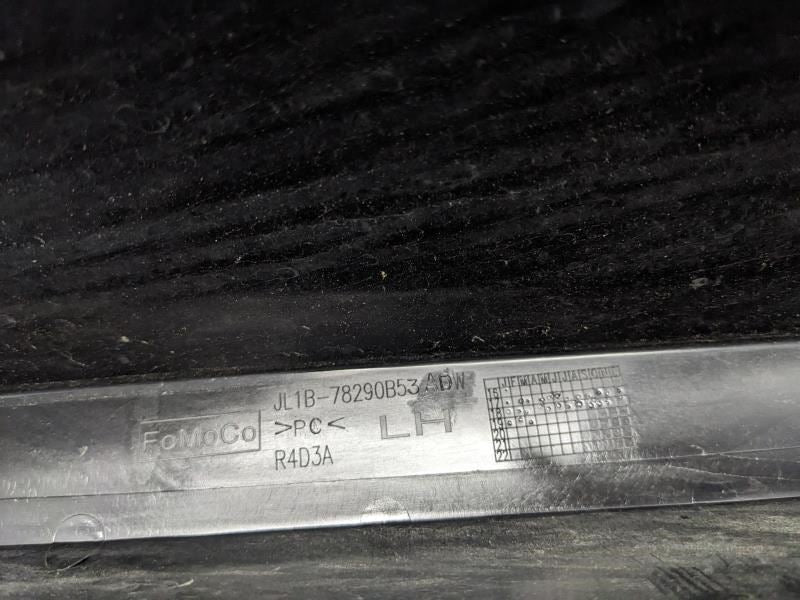 2018-21 Ford Expedition RR LH D-Pillar Applique Molding JL1B-78290B53-ADW *ReaD* - Alshned Auto Parts