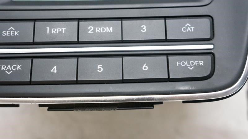 2013-2015 Hyundai Elantra GT CD Player Radio Faceplate Control with Receiver10