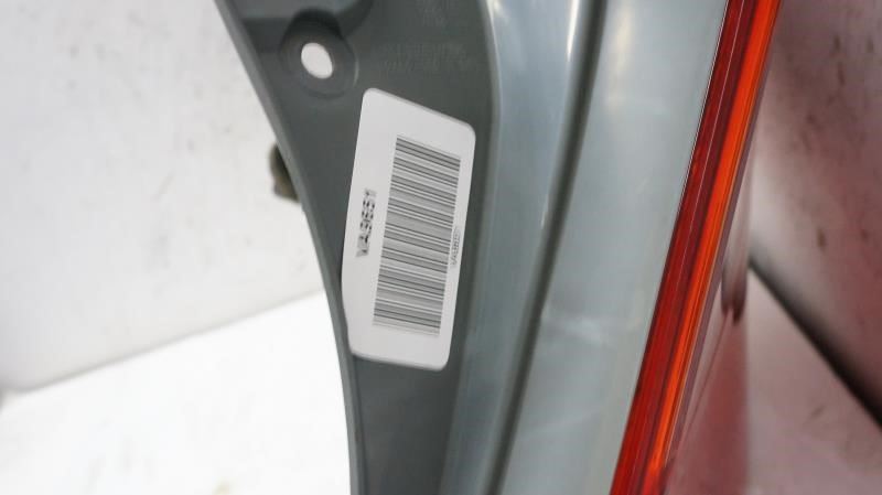 2011-17 Hyundai Accent SE Rear Passenger RH Side Tail Light Lamp 92402-1R210 OEM - Alshned Auto Parts