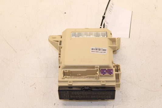 2009-11 Toyota Camry LE Cabin Instrument Panel Fuse Relay Junction Block *ReaD* - Alshned Auto Parts