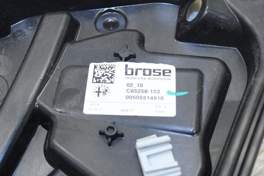 2017-19 Alfa Romeo Giulia Ti RR RH Door Window Regulator w/ Carrier 00505514910 - Alshned Auto Parts