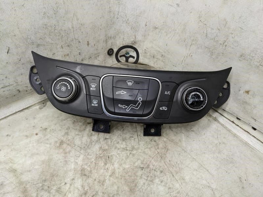 2019-2023 Chevrolet Equinox AC Heater Temp. Climate Control 84422503 OEM *ReaD*0
