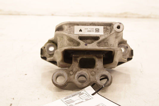 2017-2023 GMC Acadia SLT-1 3.6L AWD Right Side Engine Mount Bracket 84499831 OEM - Alshned Auto Parts