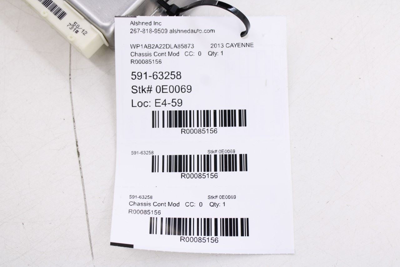 2011-2014 Porsche Cayenne S Airmatic Air Suspension Computer Control Module OEM7