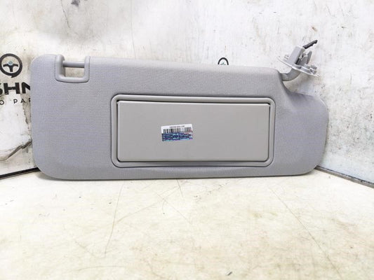 2016-22 Chevrolet Malibu RH Sun Visor w/ Illuminated Mirror 23229115 OEM *ReaD* - Alshned Auto Parts