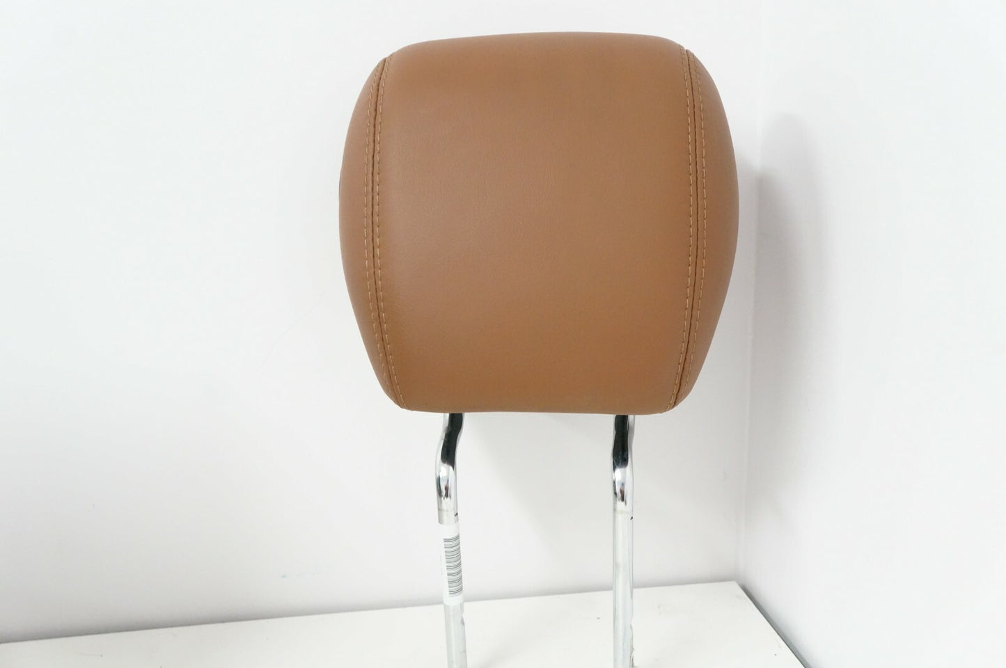 2015-2017 Chevrolet Traverse Leather Brown Front Headrest 23433522 OEM - Alshned Auto Parts