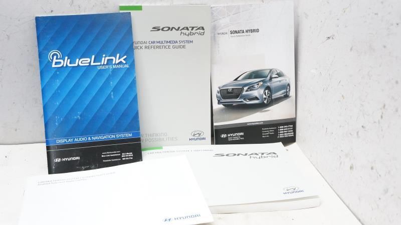2016 Hyundai Sonata Hybrid Quick Reference Guide & Car Multimedia ...