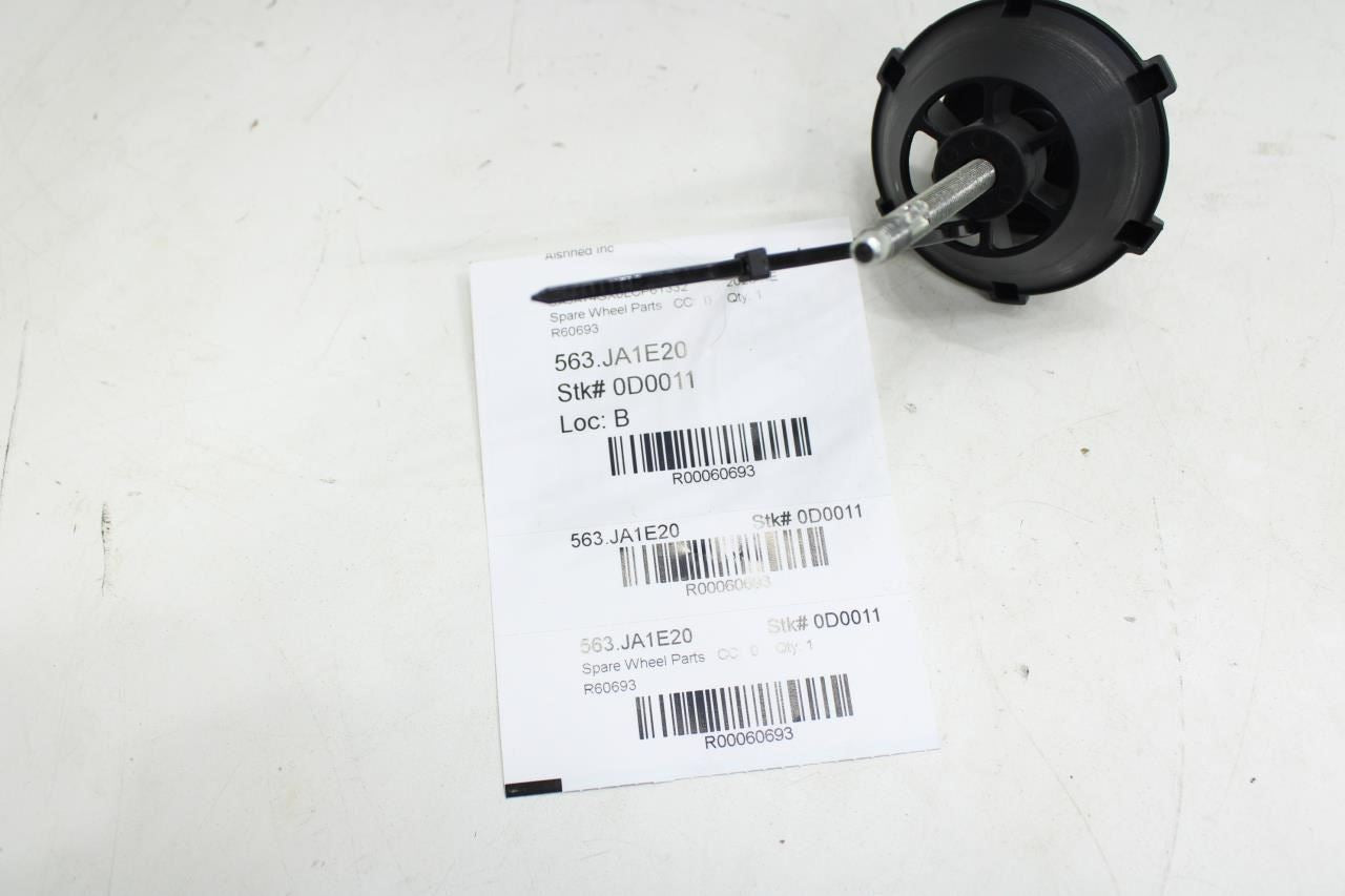 2017-2020 Jaguar XE R-Dynamic S Spare Tire Tie Down Retainer Bolt C2D53068 OEM - Alshned Auto Parts