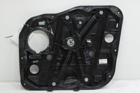19-20 Hyundai Santa Fe Front RH Door Window Regulator w/ Carrier 82481-S2000 OEM - Alshned Auto Parts