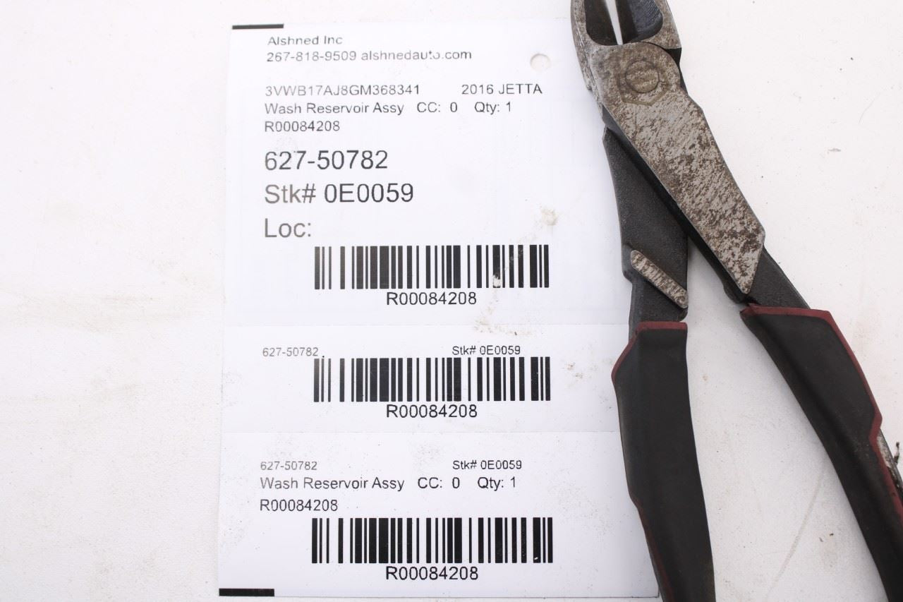 12-18 Volkswagen Jetta Sport Front Windshield Wiper Washer Reservoir 5C6955453S13