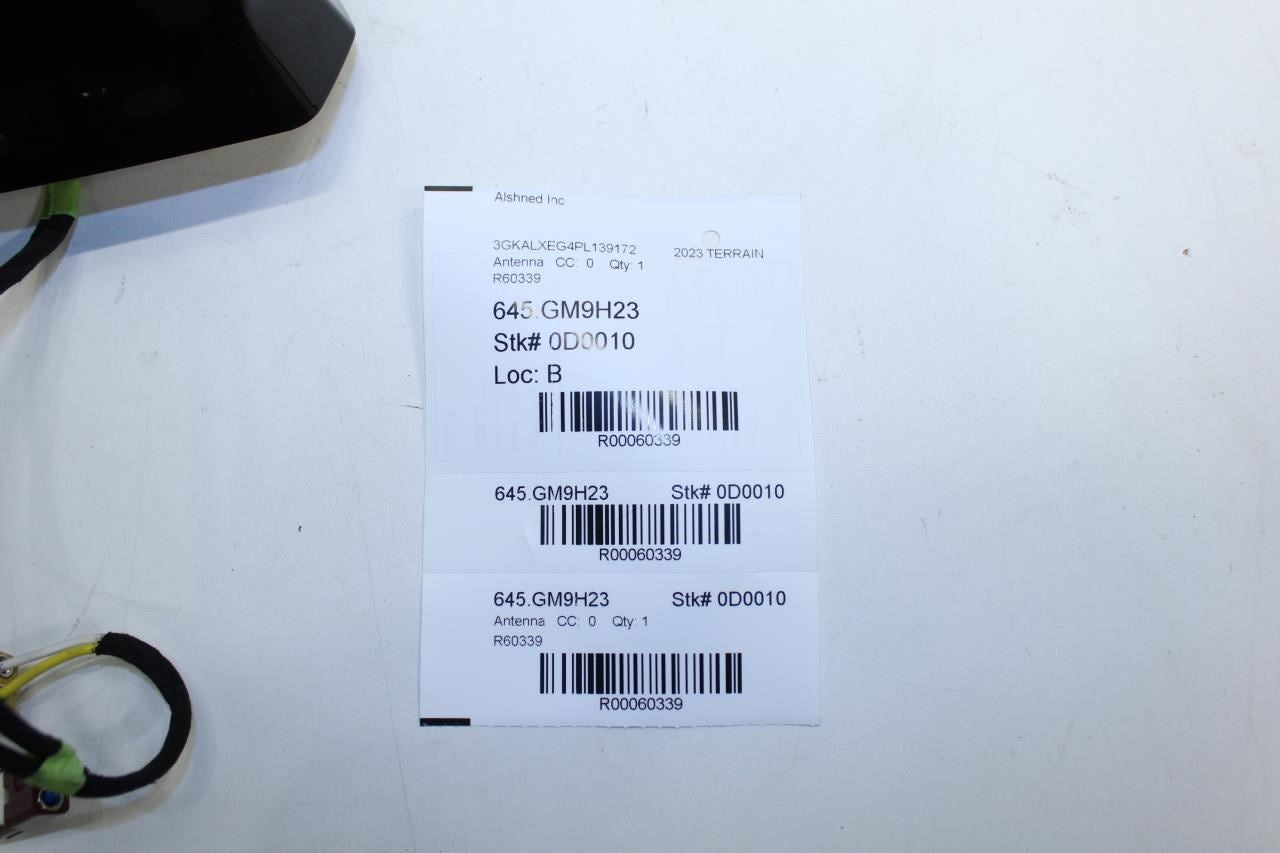 2018-2024 GMC Terrain Denali Rear Roof Exterior Shark Fin Antenna 84989838 OEM - Alshned Auto Parts