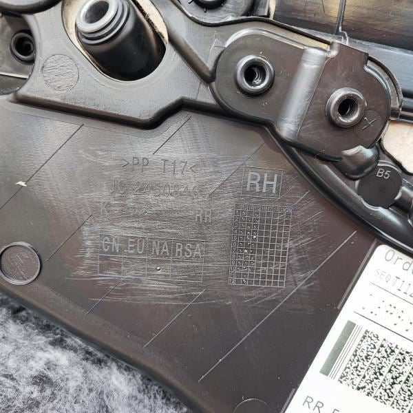 15-16 Mercedes-Benz C300 Rear Right Door Trim Panel 205-730-46-01-64-9H15 *ReaD* - Alshned Auto Parts