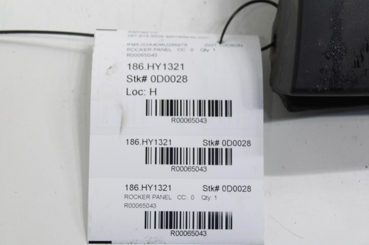 2015-2021 Hyundai Tucson Value Left Side Rocker Panel Molding 87751-D3000-CA OEM - Alshned Auto Parts