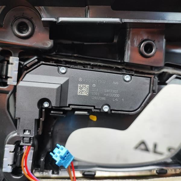 2015-21 Mercedes-Benz C300 Front Left Door Trim Panel 205-720-53-11-64-9H15 OEM - Alshned Auto Parts