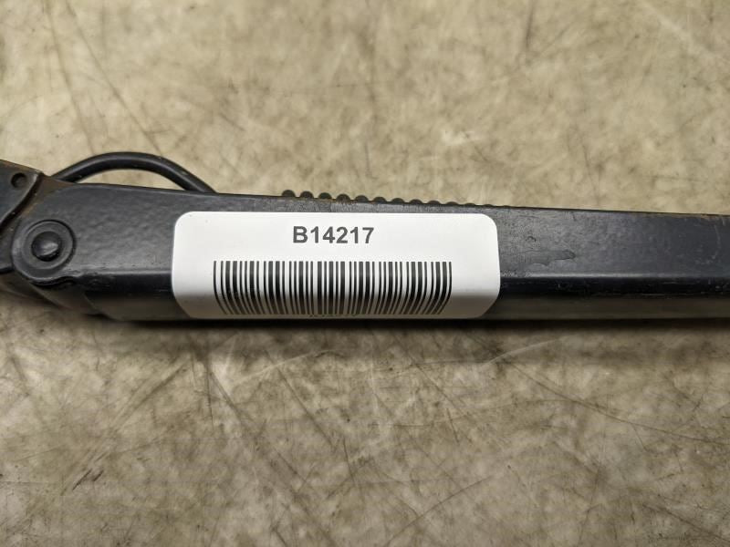 2008-2014 Cadillac CTS Front Right Passenger Windshield Wiper Arm 15890060 OEM - Alshned Auto Parts