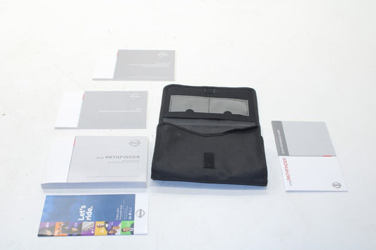 2018 Nissan Pathfinder Owner Manual Set with Case R67548 - Alshned Auto Parts
