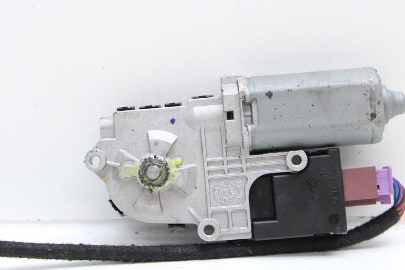 2011-2024 Dodge Durango Sunroof Power Motor 68082477AC OEM - Alshned Auto Parts