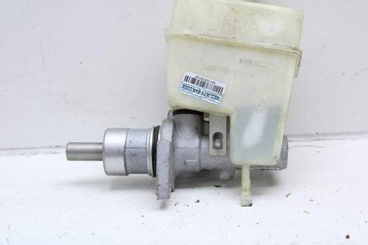 2003-2009 Land Rover Range Rover Brake Master Cylinder w/ Reservoir LR014385 OEM - Alshned Auto Parts