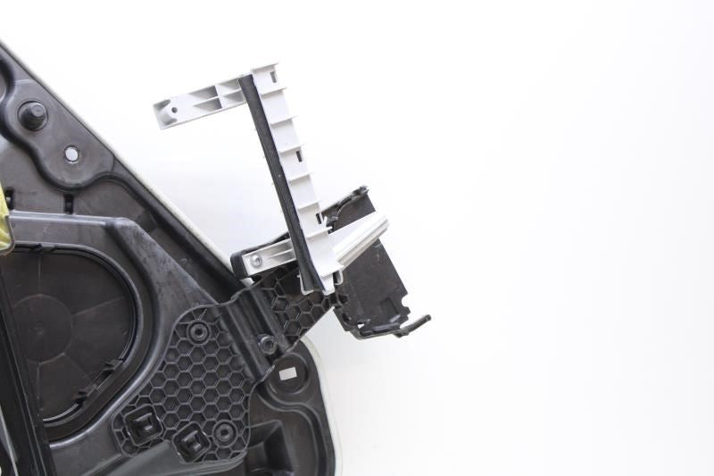 17-24 Dodge Durango RR RH Door Window Regulator w/ Carrier 68231076AA OEM *ReaD* - Alshned Auto Parts