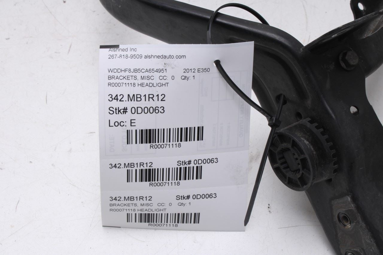 10-13 Mercedes-Benz E350 4Matic Front Right Headlight Support Bracket Frame Set - Alshned Auto Parts