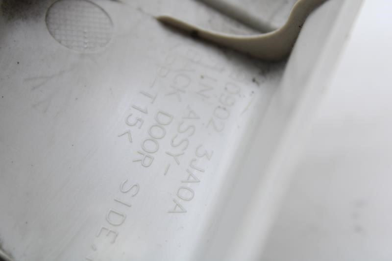 14-20 Infiniti QX60 RR Right Side Liftgate Back Door Upper Trim Panel 909023JA0A - Alshned Auto Parts