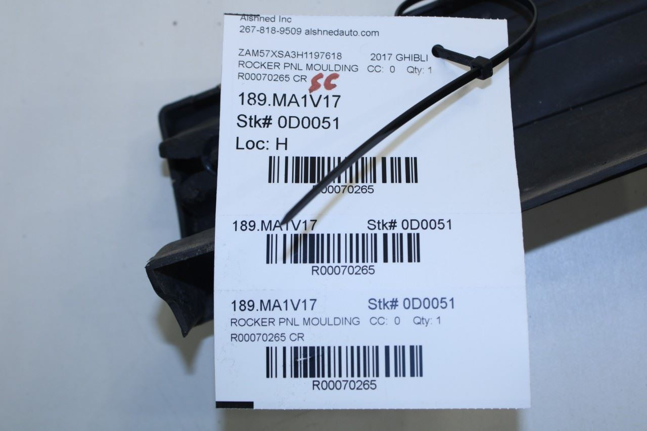 2017-2020 Maserati Ghibli Right Side Rocker Panel Molding 6700288400 *ReaD* - Alshned Auto Parts