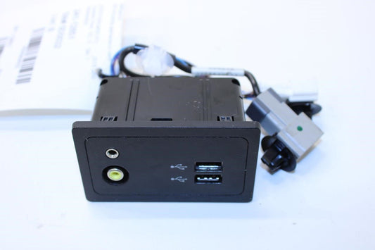 2015-2020 Infiniti Q50 Luxe RWD Console USB Port Aux Jack Media Hub 284H3-4GA2C - Alshned Auto Parts