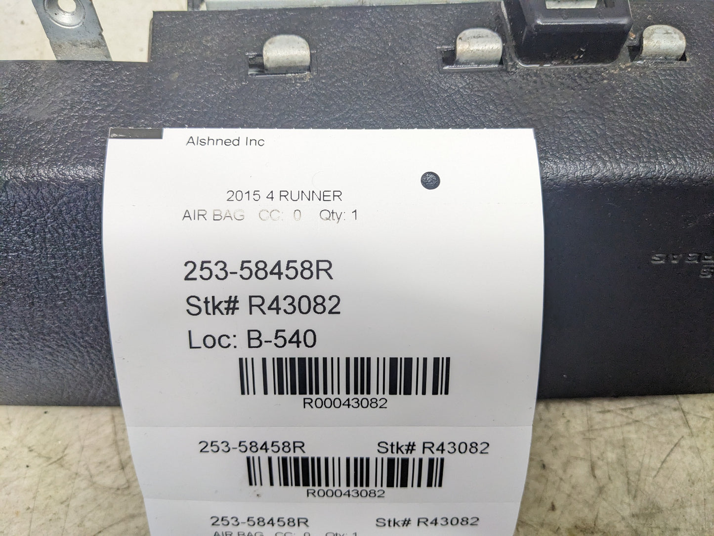 2010-2018 Toyota 4Runner Front Right Lower Dash Knee Airbag 73990-60090-C0 OEM - Alshned Auto Parts