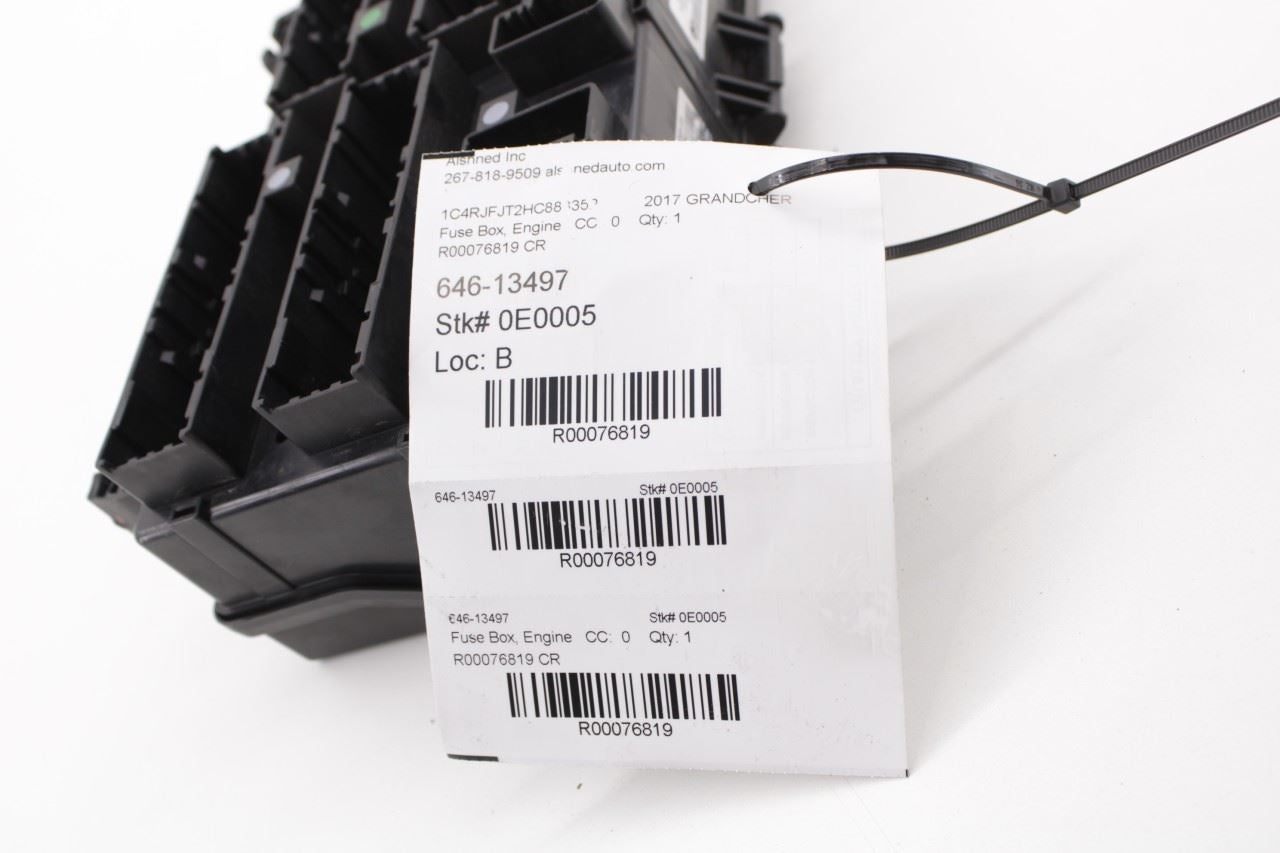 16-17 Jeep Grand Cherokee 5.7L IPDM Intelligent Power Distribution Center *ReaD* - Alshned Auto Parts