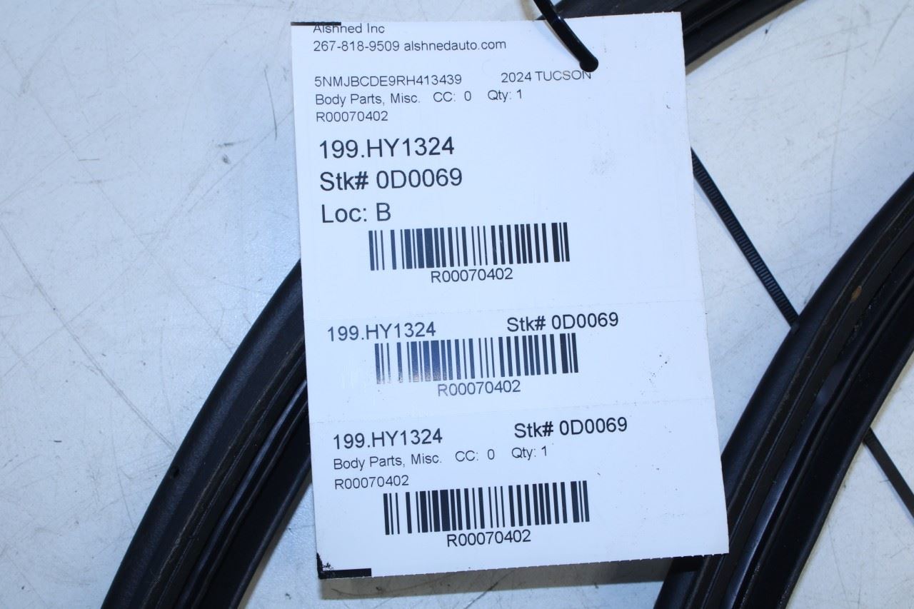 2022-2025 Hyundai Tucson SEL Liftgate Tailgate Weatherstrip US built 81761-CW100 - Alshned Auto Parts