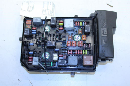 18-21 Chevrolet Equinox Engine Fuse Box Wiring Harness Junction Block 84809671 - Alshned Auto Parts