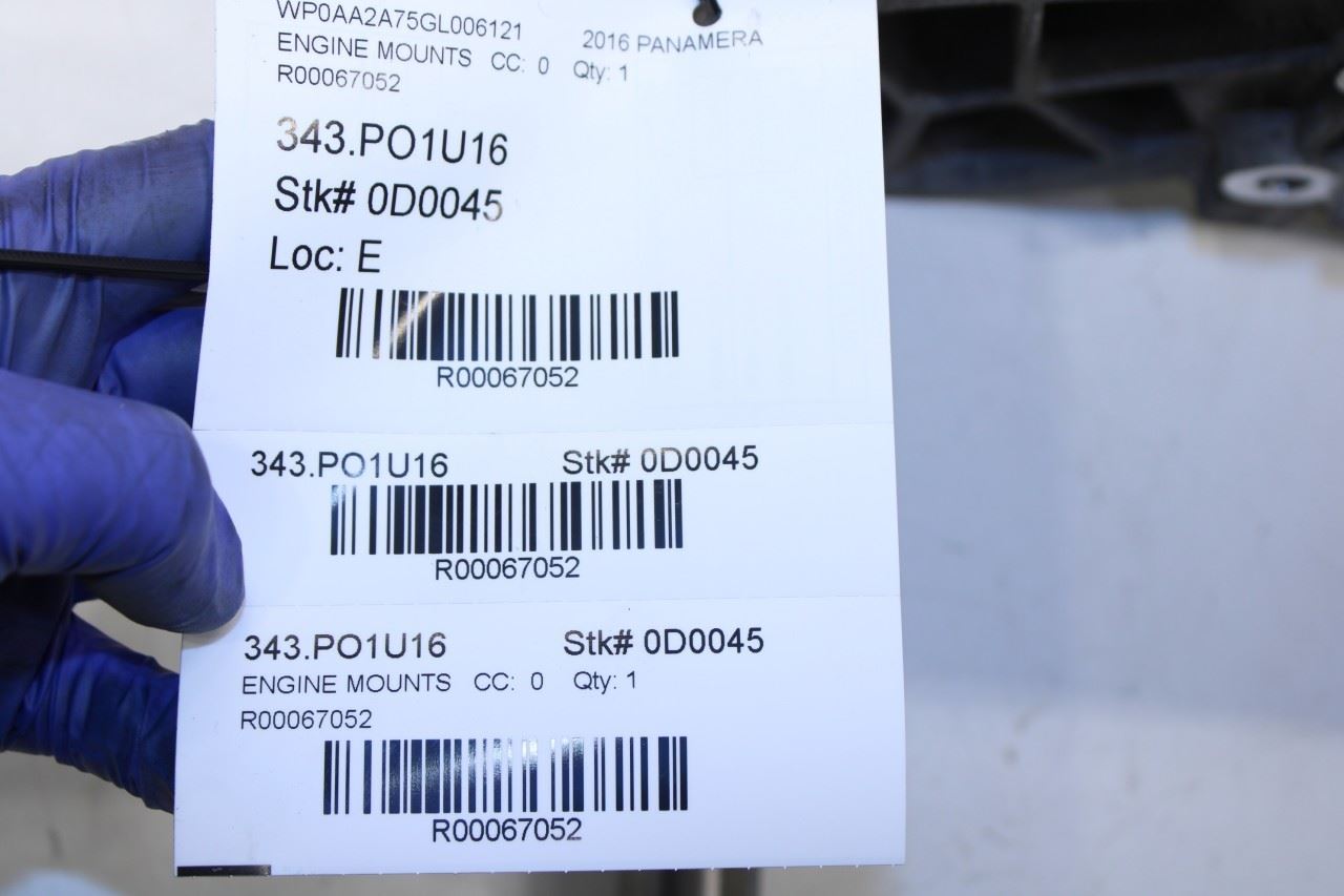 2011-2016 Porsche Panamera 4 3.6L AWD Right Side Engine Carrier Mount Bracket - Alshned Auto Parts