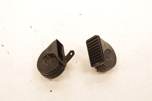 2013-2018 Jeep Wrangler Sport 2dr High and Low Note Horn w/ Bracket 68268568AA - Alshned Auto Parts