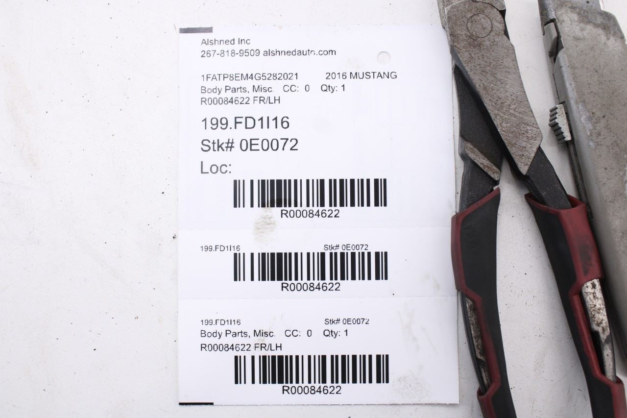 15-23 Ford Mustang Conv V6 2Dr Front Left Door Outer and Inner Belt Weatherstrip10