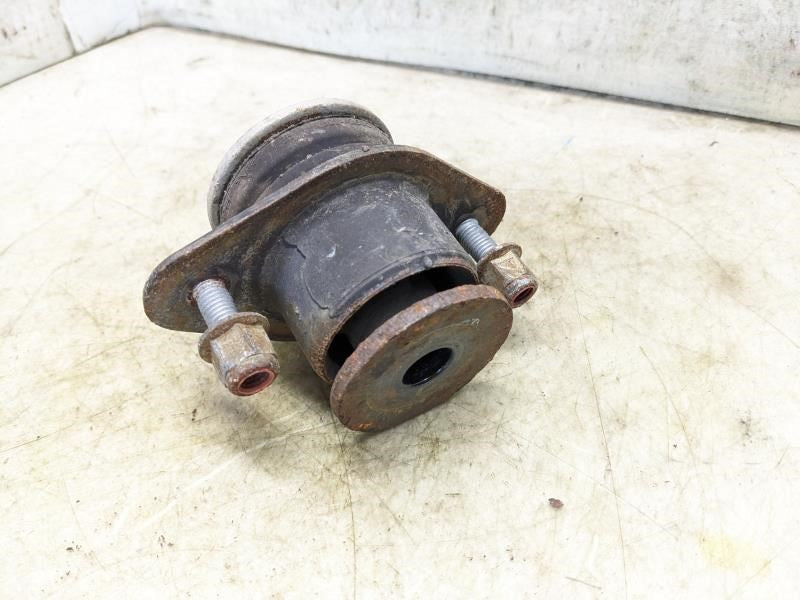 18-23 Ford Expedition Left Body Frame Mount Cushion Insulator JL1Z-2500154-B OEM - Alshned Auto Parts