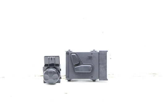 2014-20 Maserati Ghibli Front RH Seat Adjustment and Lumbar Switch 673000296 OEM - Alshned Auto Parts