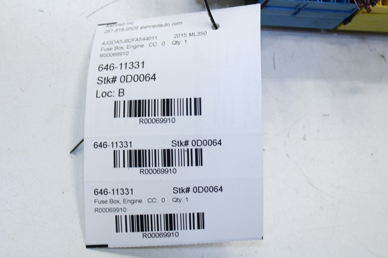12-15 Mercedes-Benz ML350 3.5L RWD Engine Bay Right Side Fuse Relay Junction Box - Alshned Auto Parts