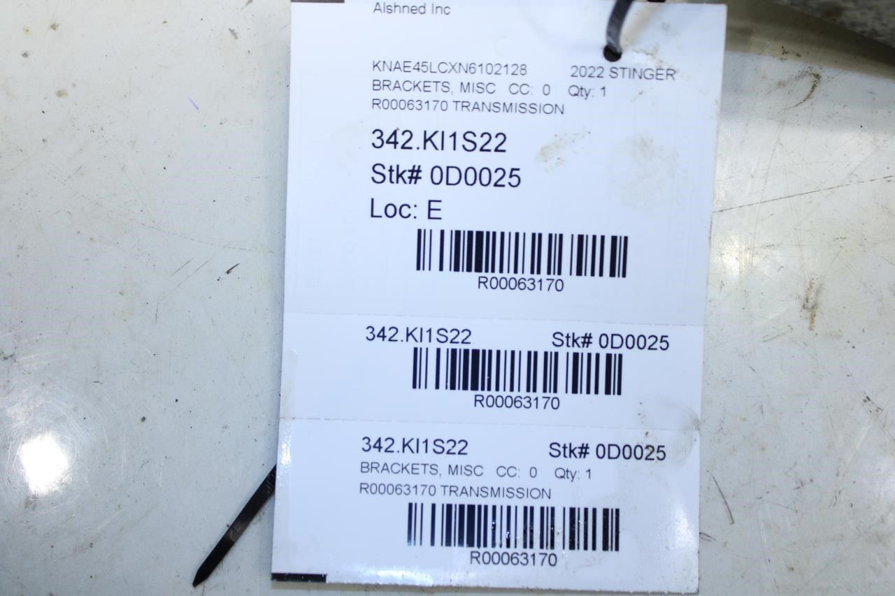 2018-2023 Kia Stinger GT1 3.3L AWD Transmission Crossmember Mount 21730-J5300 - Alshned Auto Parts
