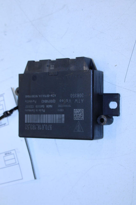 2014-2016 Porsche Panamera 4 AWD Parking Assist Aid Control Module 97061818352 - Alshned Auto Parts