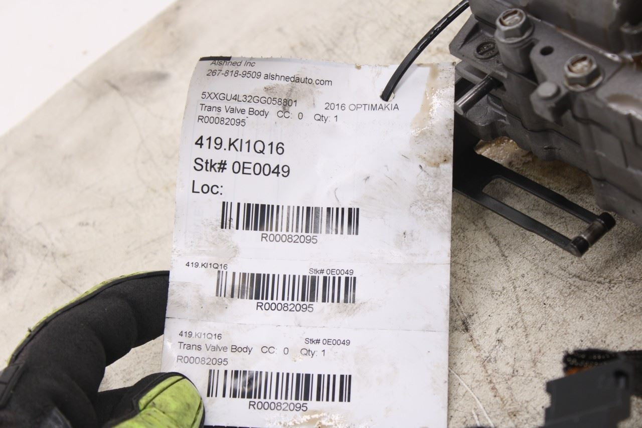 2016-2020 Kia Optima EX 2.4L FWD 6-Spd Auto Transmission Valve Body with Oil Pan21