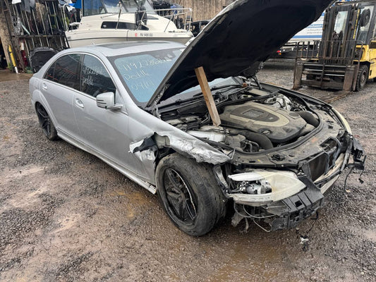 Donor vehicle 2010 Mercedes-Benz S550 Silver - Alshned Auto Parts