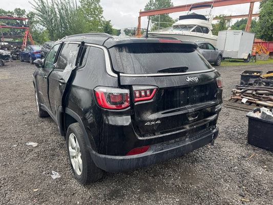 Donor vehicle 2018 Jeep Compass Latitude Black - Alshned Auto Parts