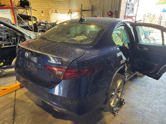 Donor vehicle 2017 Alfa Romeo Giulia Ti AWD Blue - Alshned Auto Parts