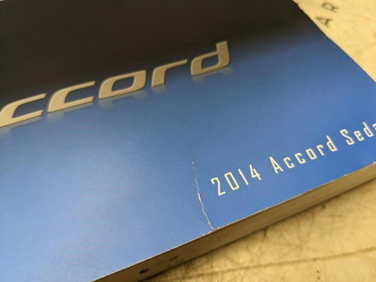 2014 Honda Accord Sedan Owners Manual only 31T2A610 00X31-T2A-6100 OEM *ReaD* - Alshned Auto Parts