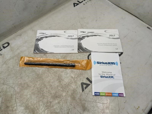 17 Chevrolet Equinox InTouch Infotainment System Guide w/ Radio Antena 23233628B - Alshned Auto Parts