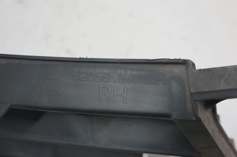 2010 Nissan Rogue Front Right Passenger Side Grill Black 62058JM00A OEM - Alshned Auto Parts