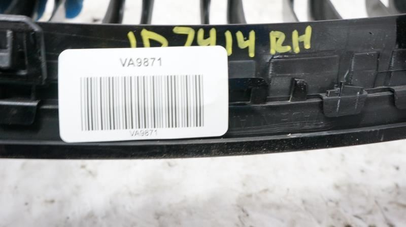 2008 BMW 328i Upper Front Right Passenger Radiator Grille 51-13-7-120-008 OEM - Alshned Auto Parts