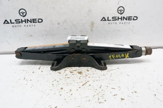 2015 Chevrolet Impala Lift Jack 13581762 OEM - Alshned Auto Parts