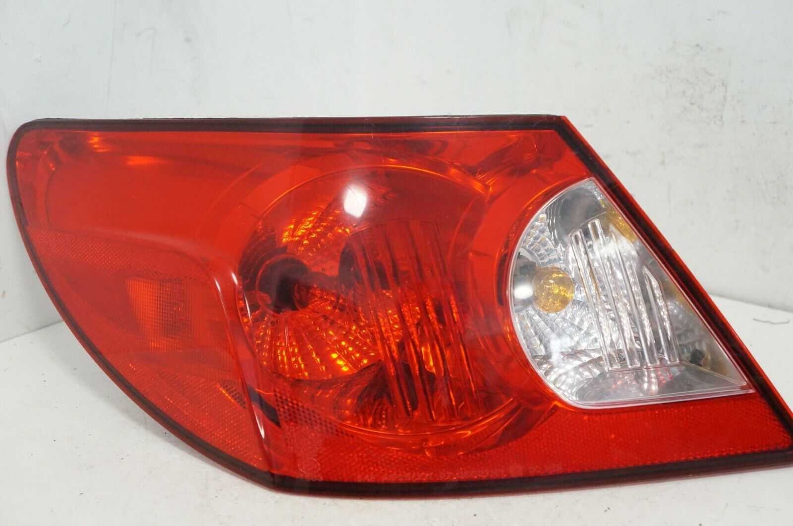 2007-2008 CHRYSLER SEBRING Left Driver Taillight 5303987AE OEM